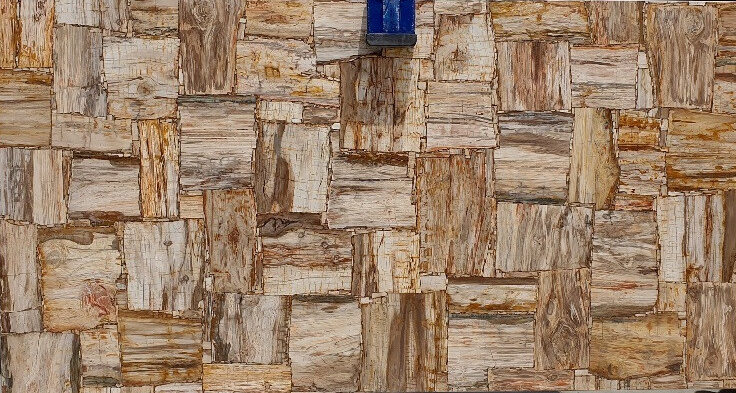 Petrified wood cremo retro