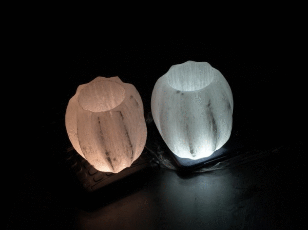 Selenite Tealight and Lamp - Image 7